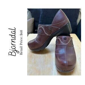 Bjorndal Brown Padded Leather Slip On Clogs